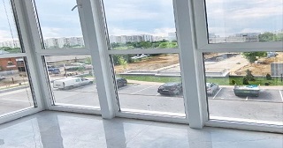 Панорамное остекление балкона Элиста цена от 11 тыс. руб. м/п.